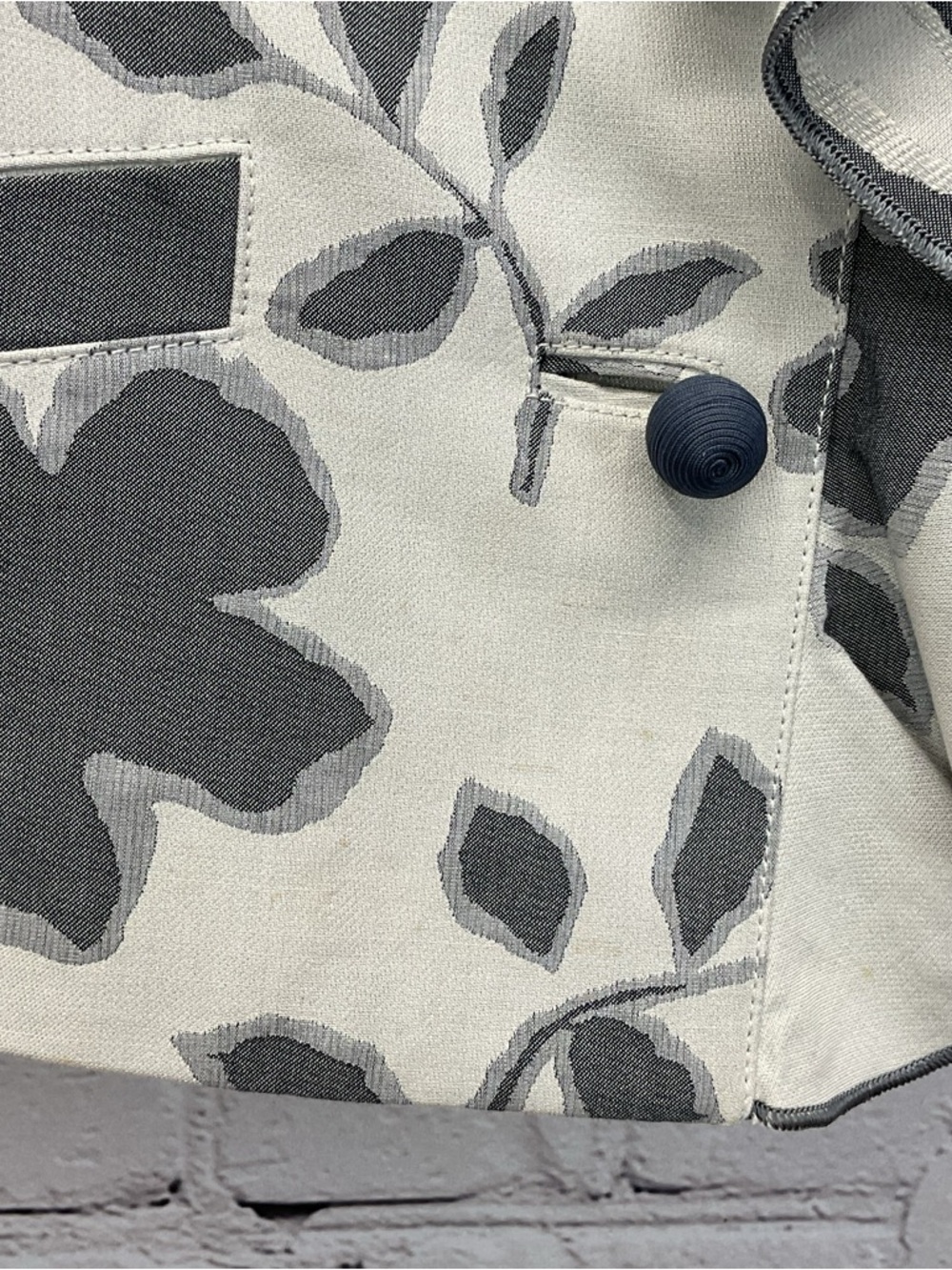 DONCASTER Collection Blazer Women's Size 8 Dark Gray/Lt. Gray Floral Business - Picture 12 of 12
